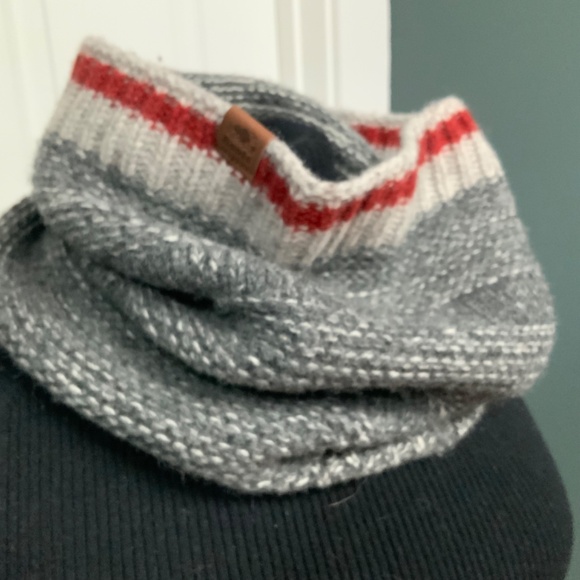Roots Cabin Neckwarmer Wool Blend NWT - Picture 2 of 10